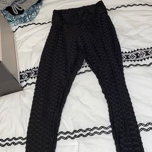 Black tiktok leggings